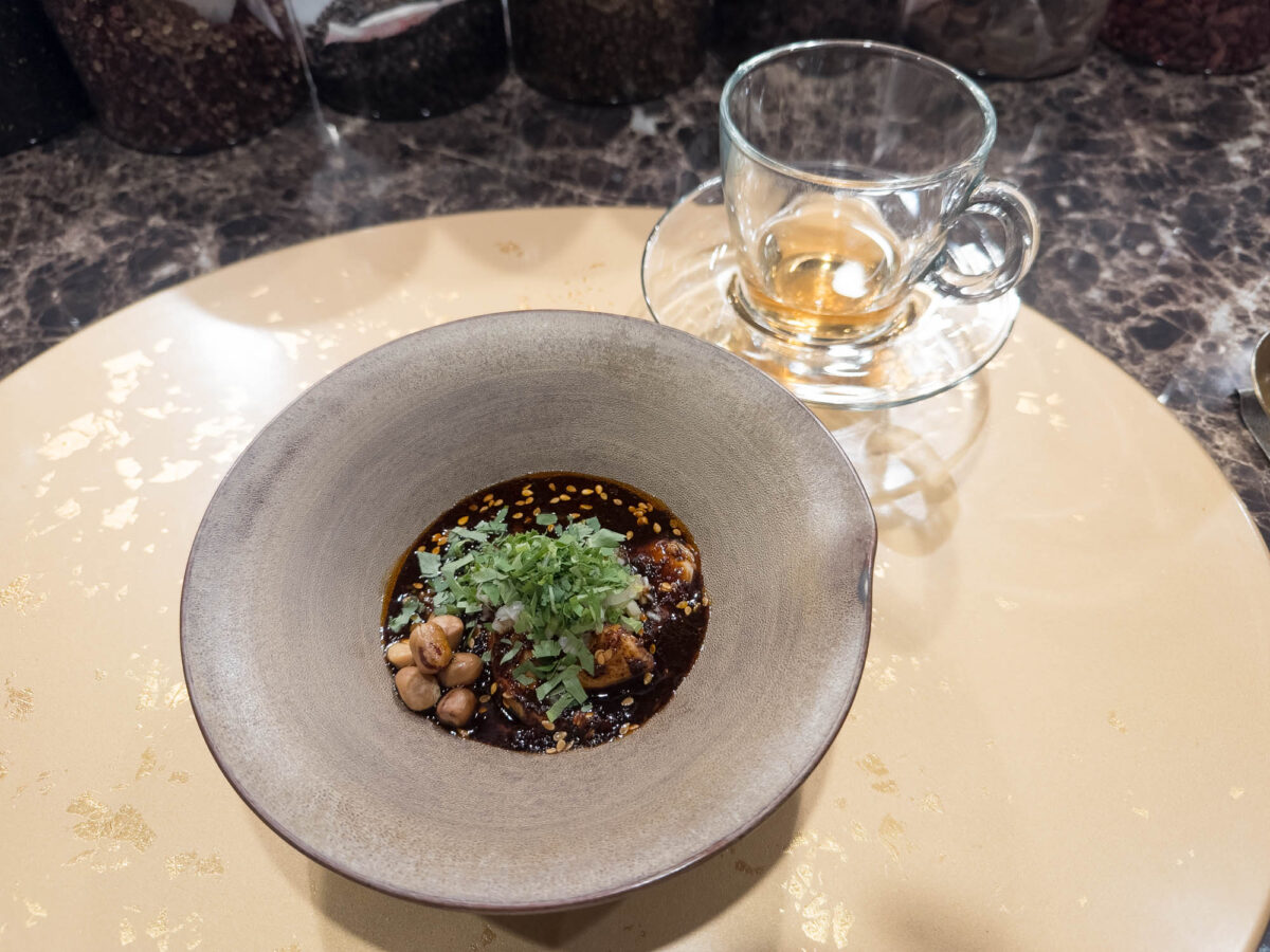 IMG 8479 代々木・TOKYO CHINOIS 神子